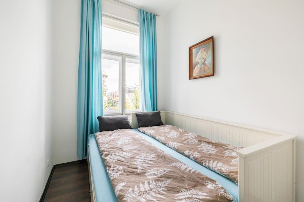 Charming Spacious Apartment Wiedeń Zewnętrze zdjęcie