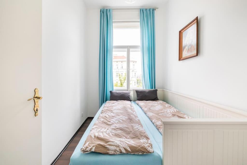 Charming Spacious Apartment Wiedeń Zewnętrze zdjęcie